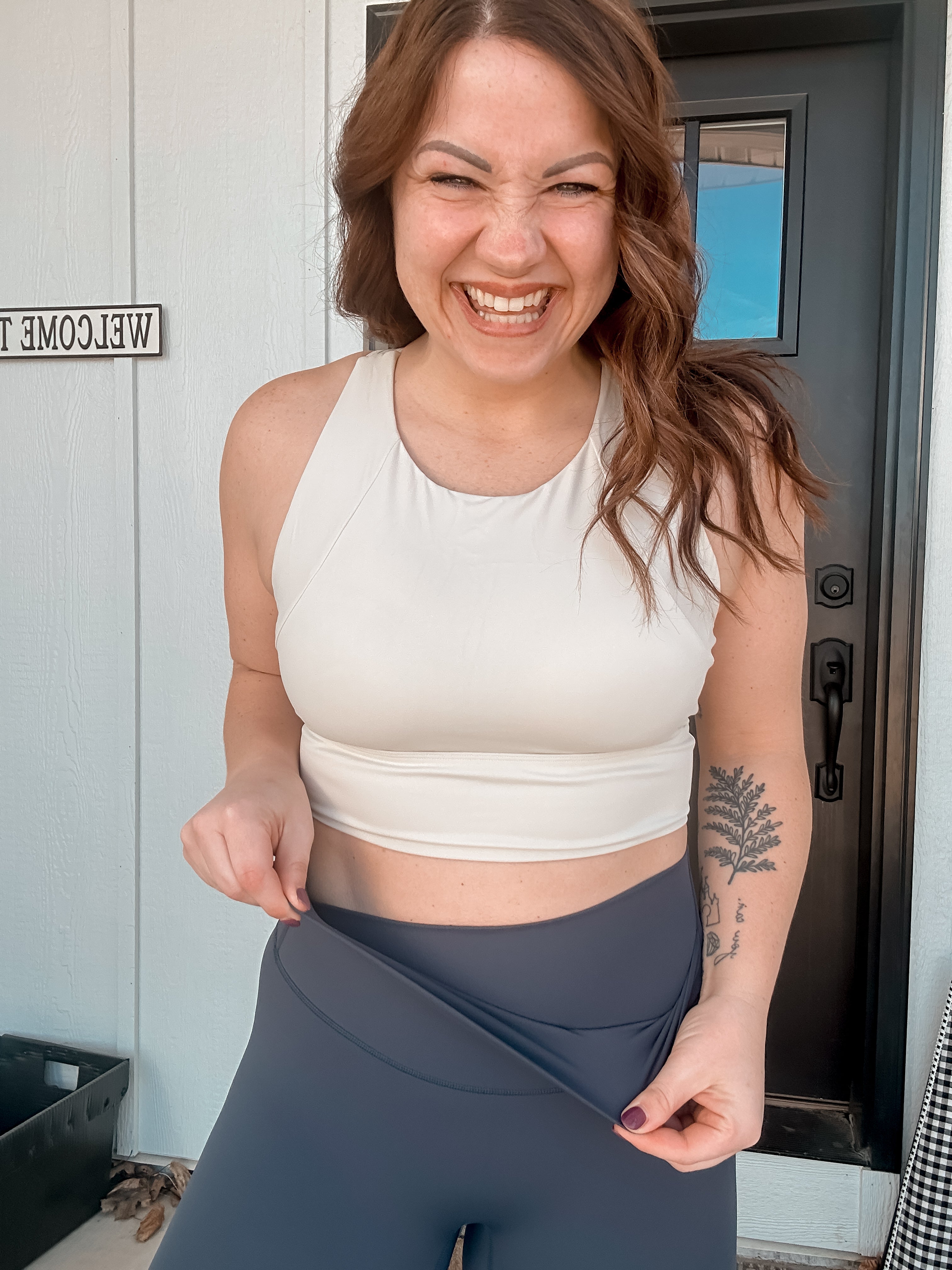 Naomi Cross Over High Waist Leggings